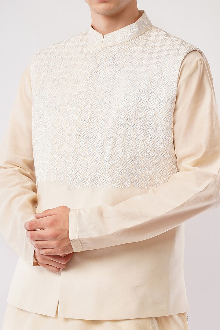 Ivory Silk Hand & Machine Embroidered Waistcoat Set by Pasqo Label at Pernia's Pop Up Shop