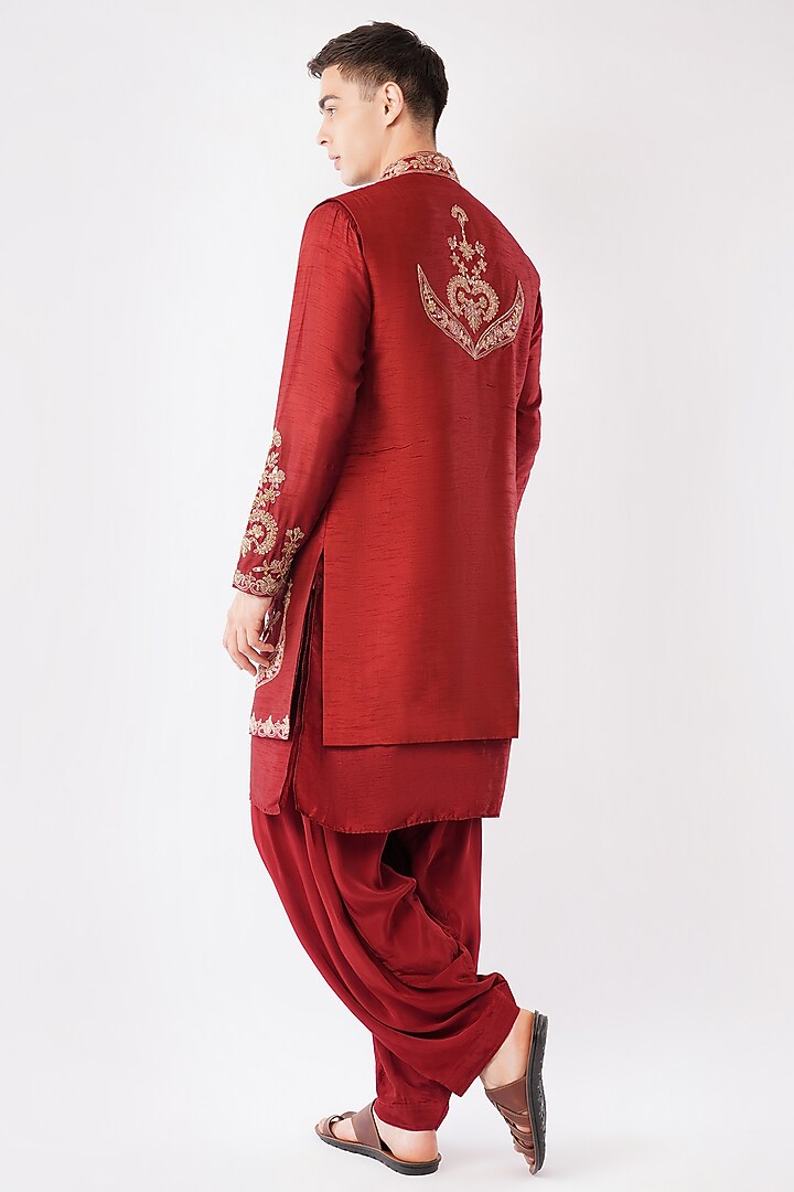 Maroon Silk Hand & Machine Embroidered Waistcoat Set by Pasqo Label at Pernia's Pop Up Shop