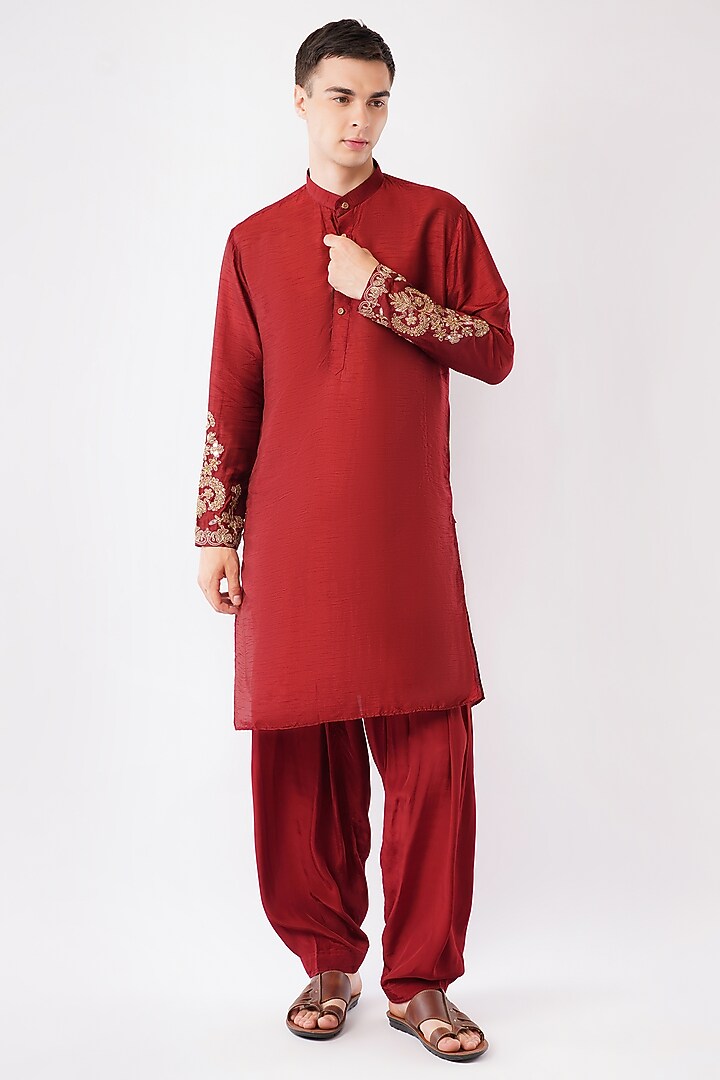 Maroon Silk Hand & Machine Embroidered Waistcoat Set by Pasqo Label at Pernia's Pop Up Shop