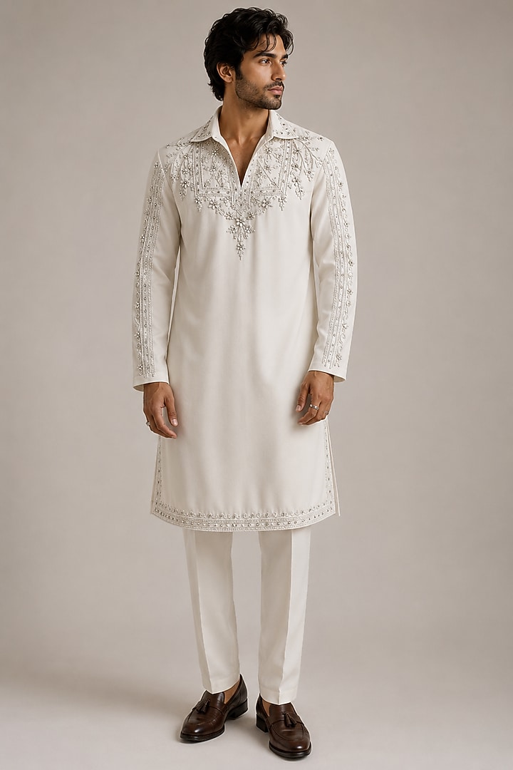 White Crepe Embroidered Kurta Set by Pasqo Label at Pernia's Pop Up Shop