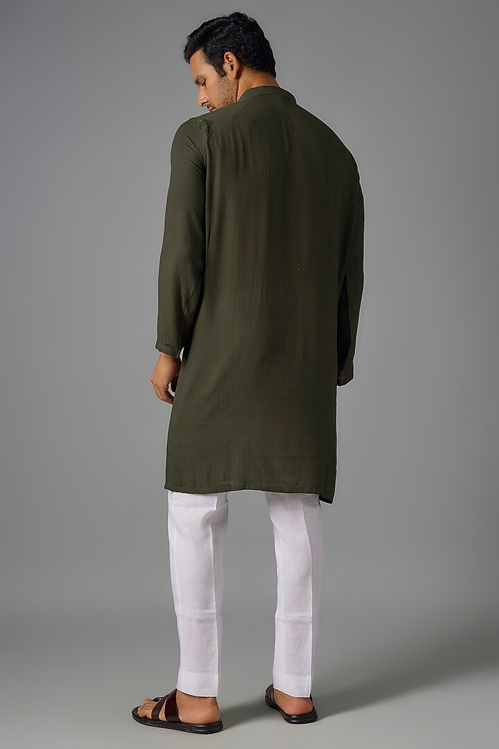 Mehendi Green Soft Crepe Linen Silk Thread Embroidered Kurta Set by Pasqo Label at Pernia's Pop Up Shop