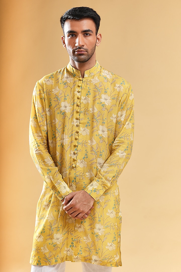 Yellow Silk Floral Printed Kurta Set by Pasqo Label at Pernia's Pop Up Shop