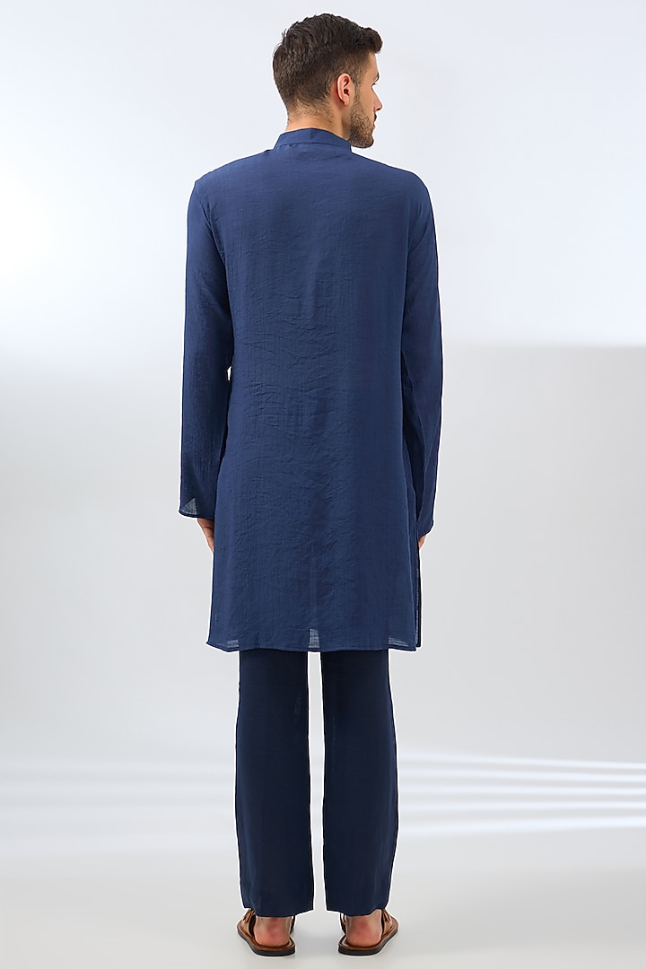Blue Crepe Machine Embroidered Kurta Set by Pasqo Label at Pernia's Pop Up Shop