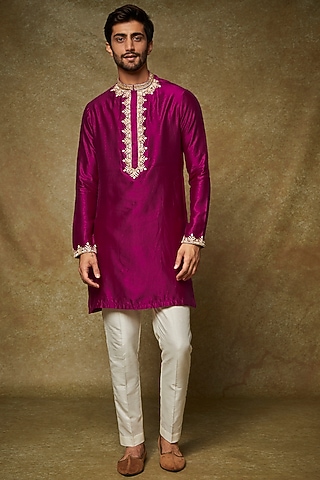 Magenta Chanderi Embroidered Kurta Set by PARA