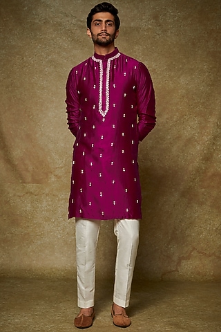 Magenta Chanderi Pearl Embroidered Kurta Set by PARA