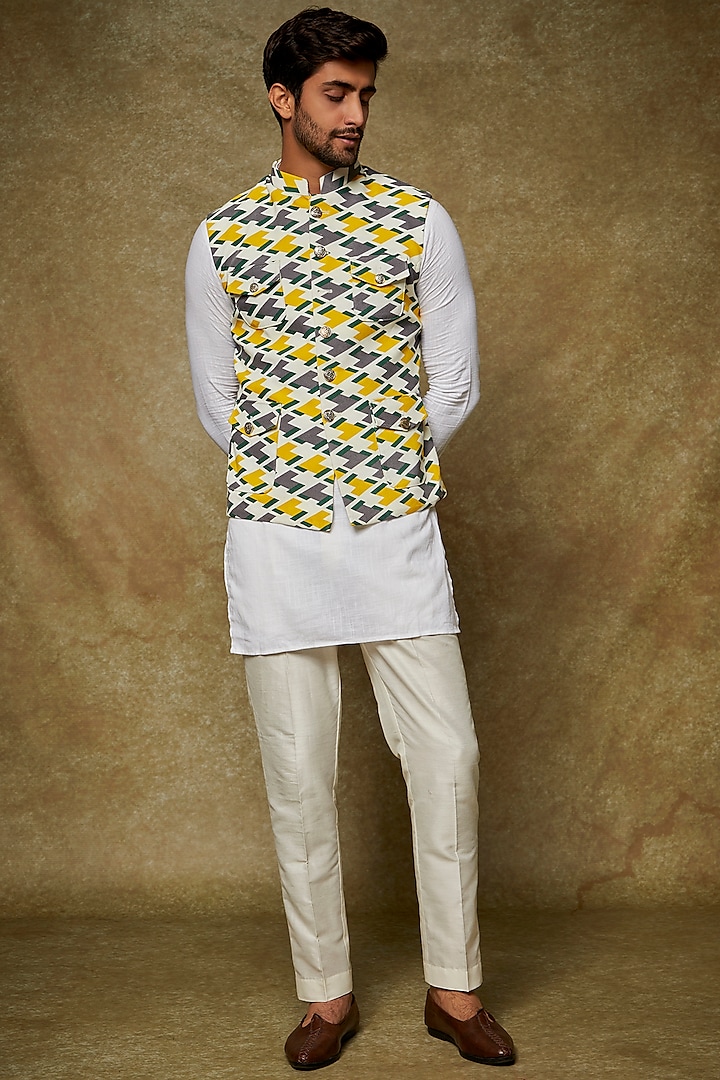 White Jacquard Printed Bundi Jacket by PARA