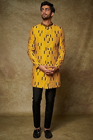 Yellow Silk Embroidered Sherwani Set by PARA