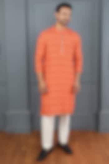 Orange Cotton Linen Printed & Resham Work Kurta Set by PARA at Pernia's Pop Up Shop