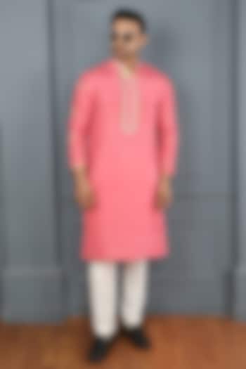 Onion Pink Pure Dupion Silk Hand Embroidered Kurta Set by PARA at Pernia's Pop Up Shop