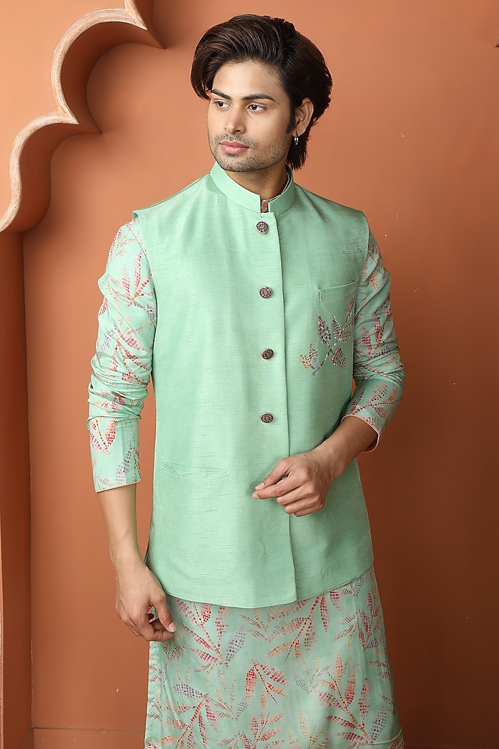 Green Silk Hand Painted Bundi Jacket Set by PARA at Pernia's Pop Up Shop