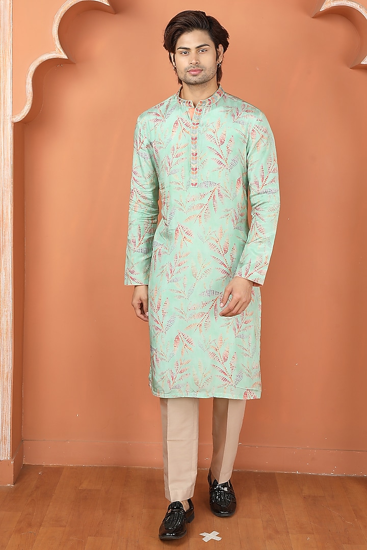 Green Silk Hand Painted Bundi Jacket Set by PARA at Pernia's Pop Up Shop