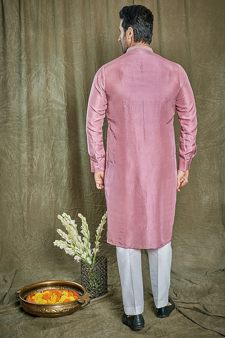 Onion Pink Pure Dupion Silk Thread Work Kurta Set by PARA at Pernia's Pop Up Shop