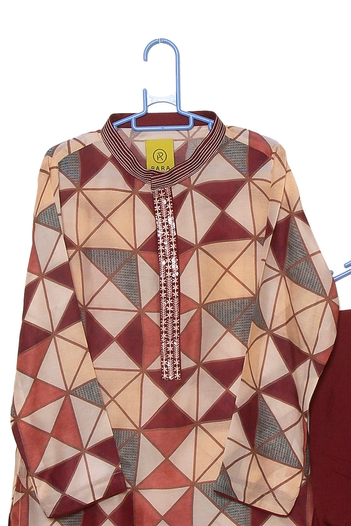 Maroon Printed Kurta Set For Boys by PARA Kids at Pernia's Pop Up Shop