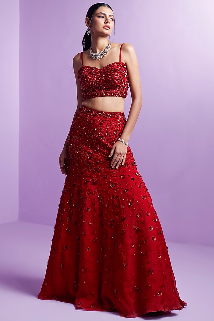 Vivid Crimson Silk Organza Embellished Wedding Lehenga Set by Parul Gandhi at Pernia's Pop Up Shop