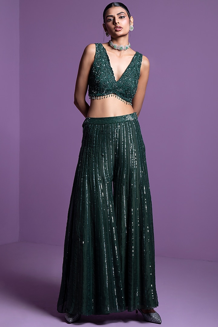 Lush Green Organza Embellished Flared Pant Set by Parul Gandhi at Pernia's Pop Up Shop