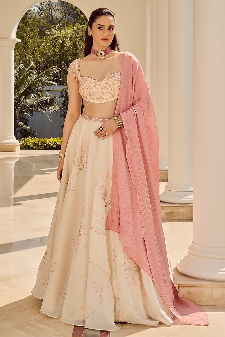 Off-White Silk Jacquard Embroidered Textured Wedding Lehenga Set by PARUL GANDHI at Pernia's Pop Up Shop