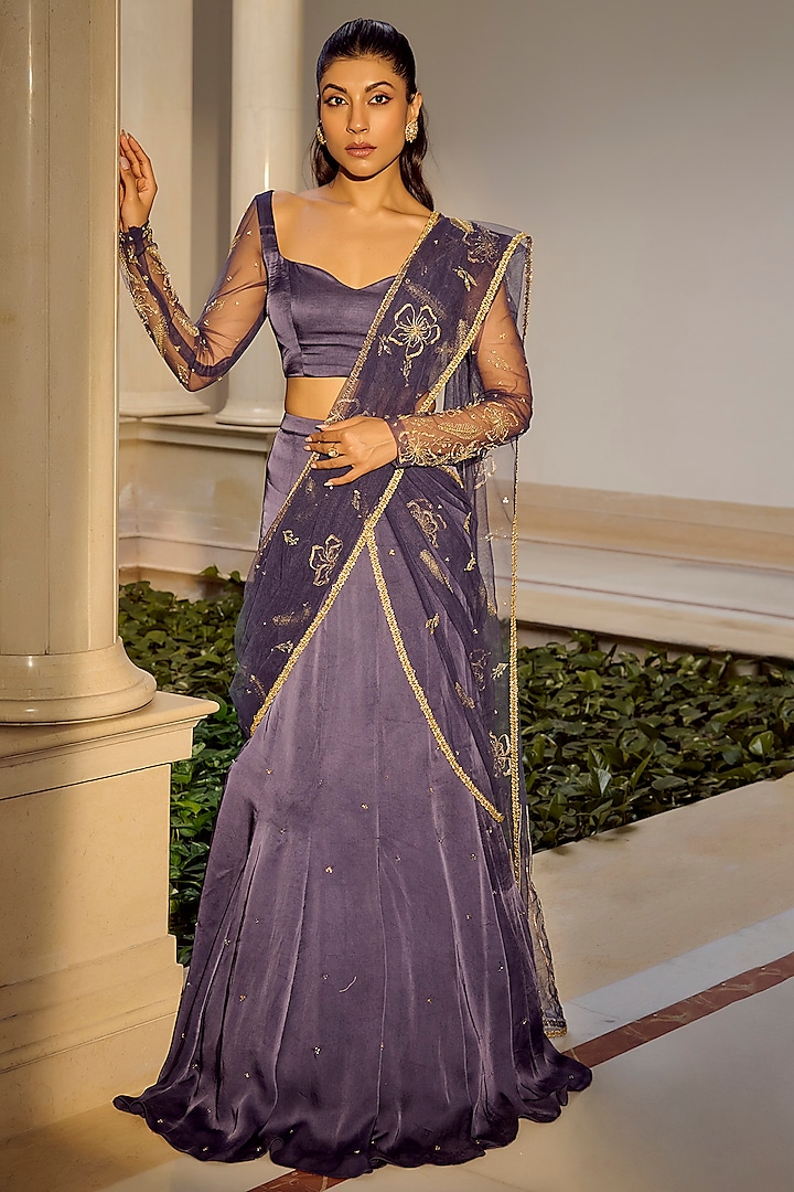 Dark Blue Silk Organza Embellished Wedding Saree Set by Parul Gandhi at Pernia's Pop Up Shop