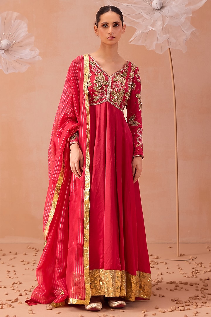 Pink Satin Organza Cutdana & Dabka Hand Embroidered Wedding Anarkali Set by PARUL GANDHI at Pernia's Pop Up Shop