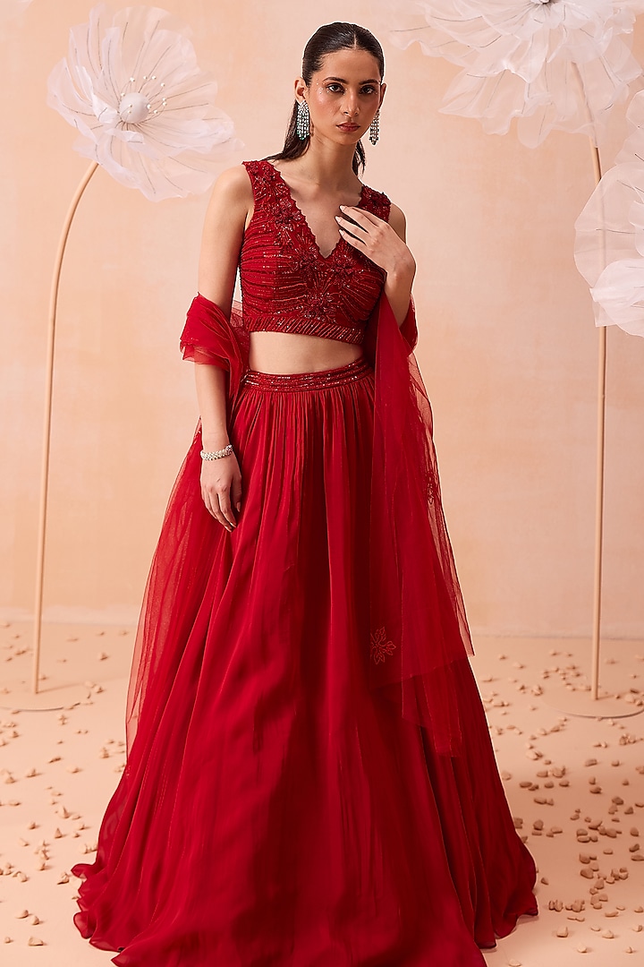 Red Silk Organza Wedding Lehenga Set by PARUL GANDHI at Pernia's Pop Up Shop