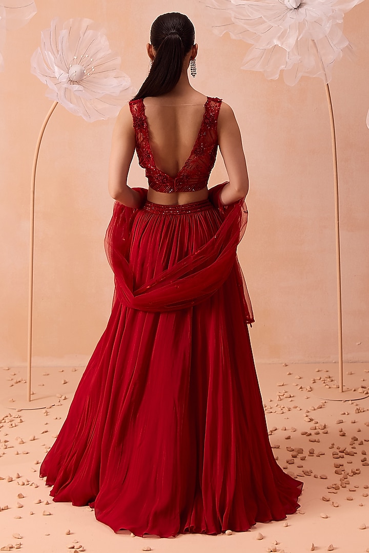 Red Silk Organza Wedding Lehenga Set by PARUL GANDHI at Pernia's Pop Up Shop