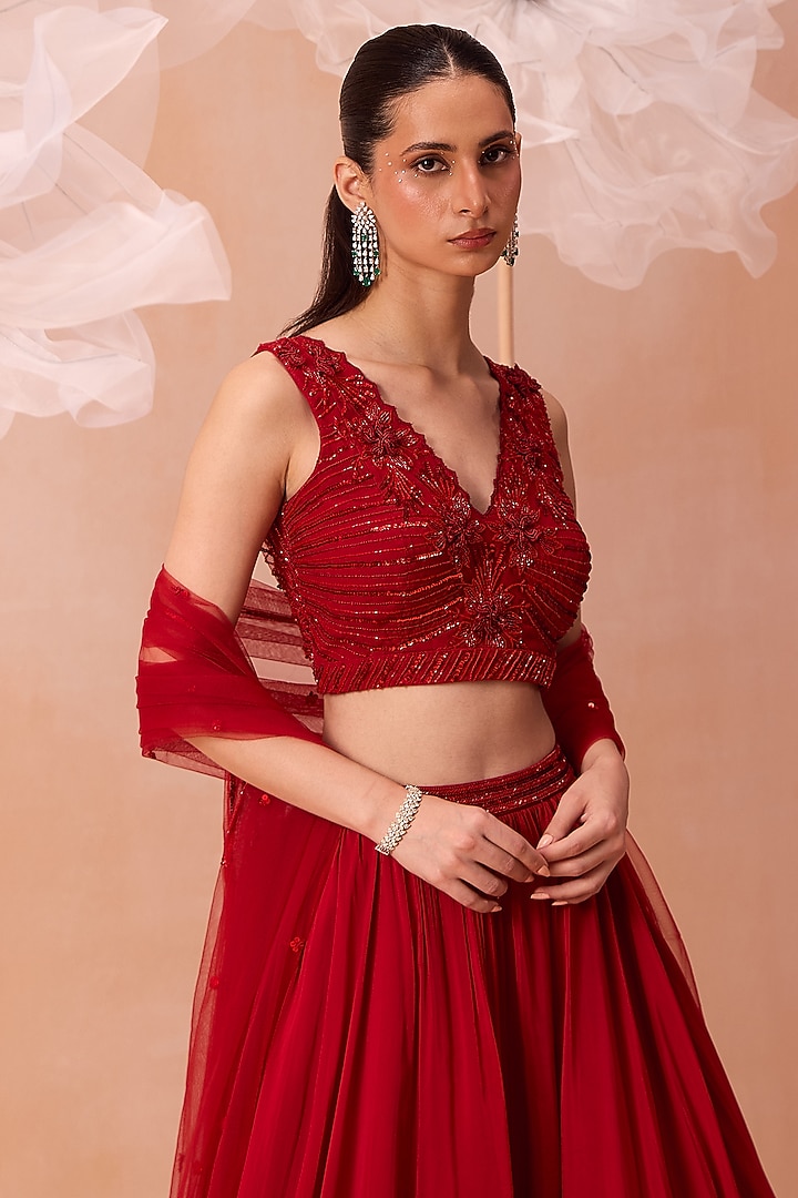 Red Silk Organza Wedding Lehenga Set by PARUL GANDHI at Pernia's Pop Up Shop