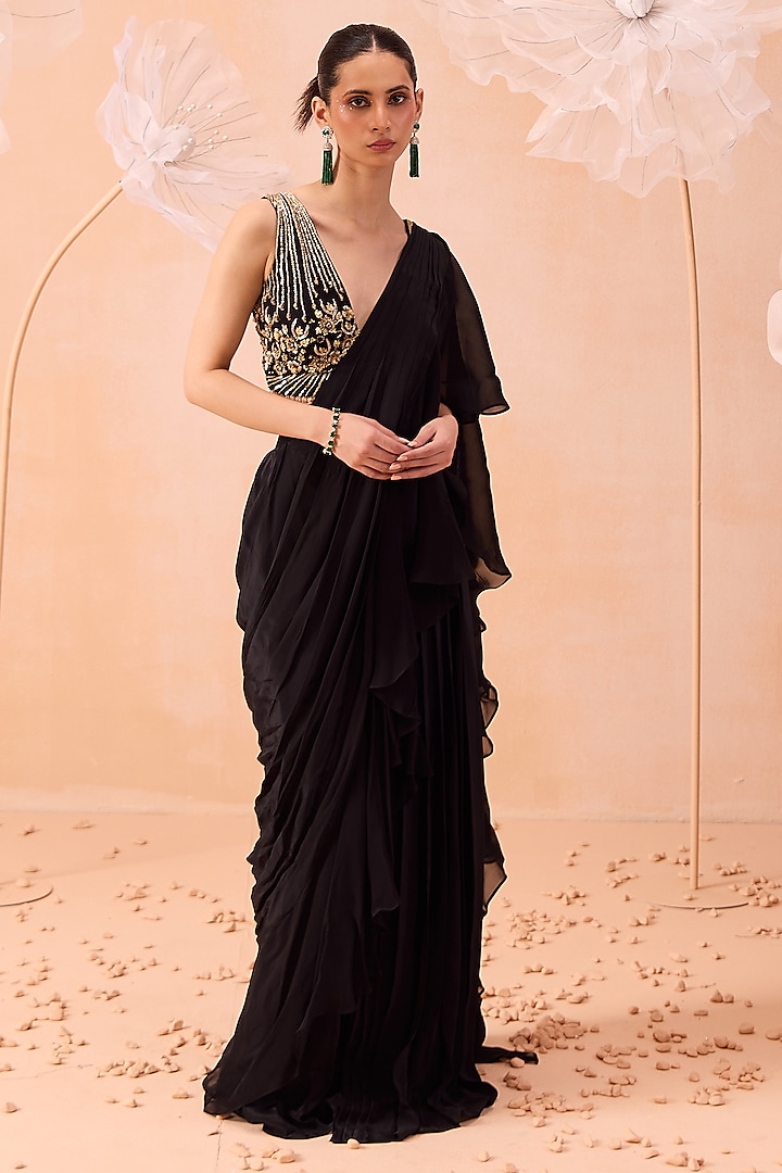 Black Satin Crepe Floral & Tonal Hand Embroidered Ruffled Saree Set by PARUL GANDHI at Pernia's Pop Up Shop