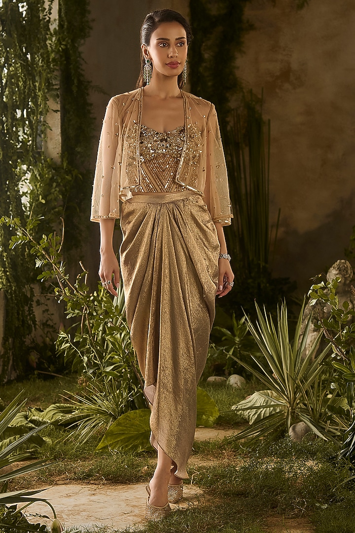 Golden Textured Silk Jacquard Draped Skirt Set by Parul Gandhi at Pernia's Pop Up Shop
