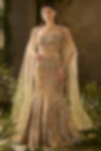 Golden Textured Jacquard Hand Embroidered Wedding Lehenga Set by Parul Gandhi at Pernia's Pop Up Shop