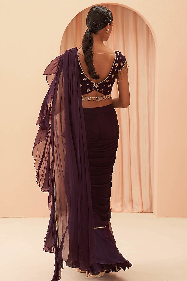 Wine Ruffled Wedding Saree Set by Parul Gandhi at Pernia's Pop Up Shop