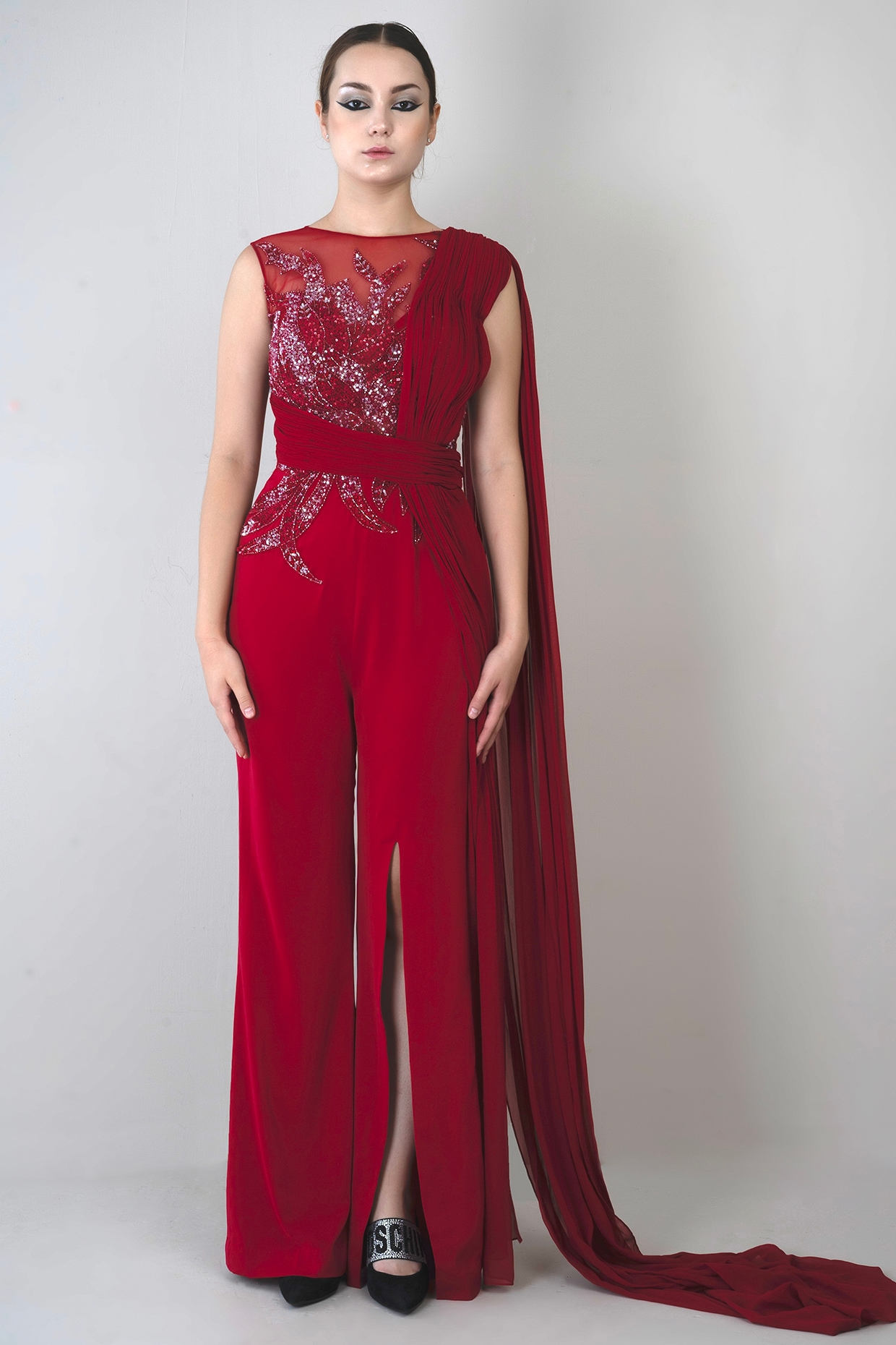 Parneet Gujral Red Luxury Crepe & Georgette Gown
