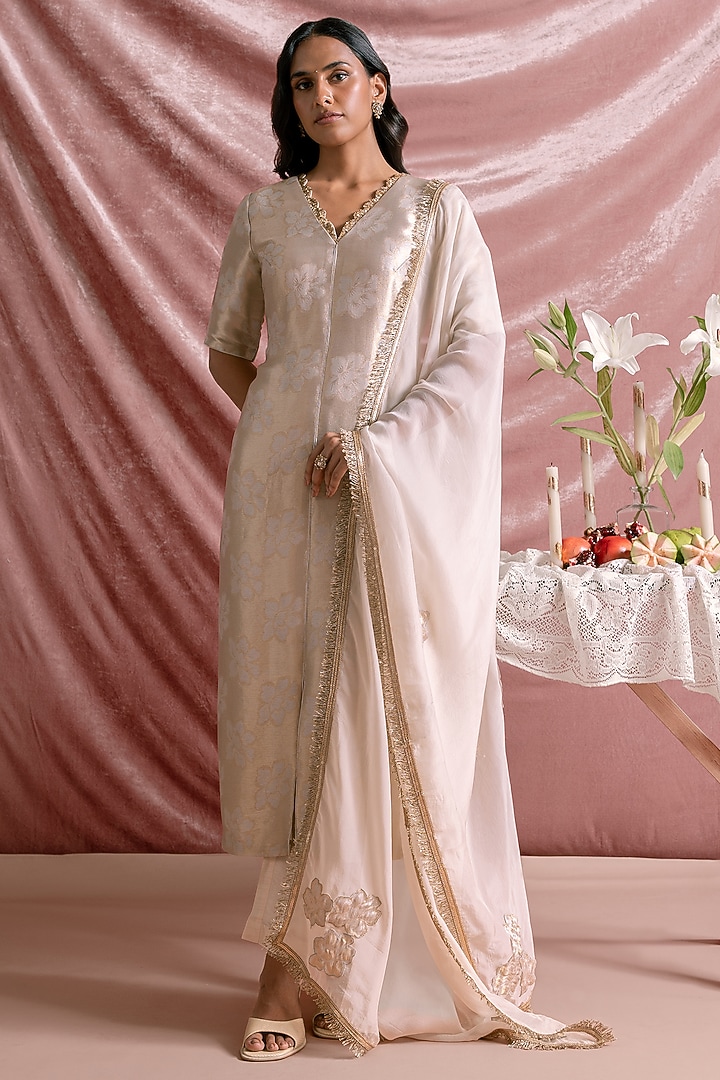 Ivory Banarasi Silk Kurta Set by Parshya at Pernia's Pop Up Shop