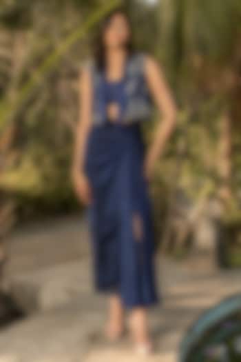 Midnight Blue Banarasi Silk Jacquard Draped Skirt Set by Parshya at Pernia's Pop Up Shop