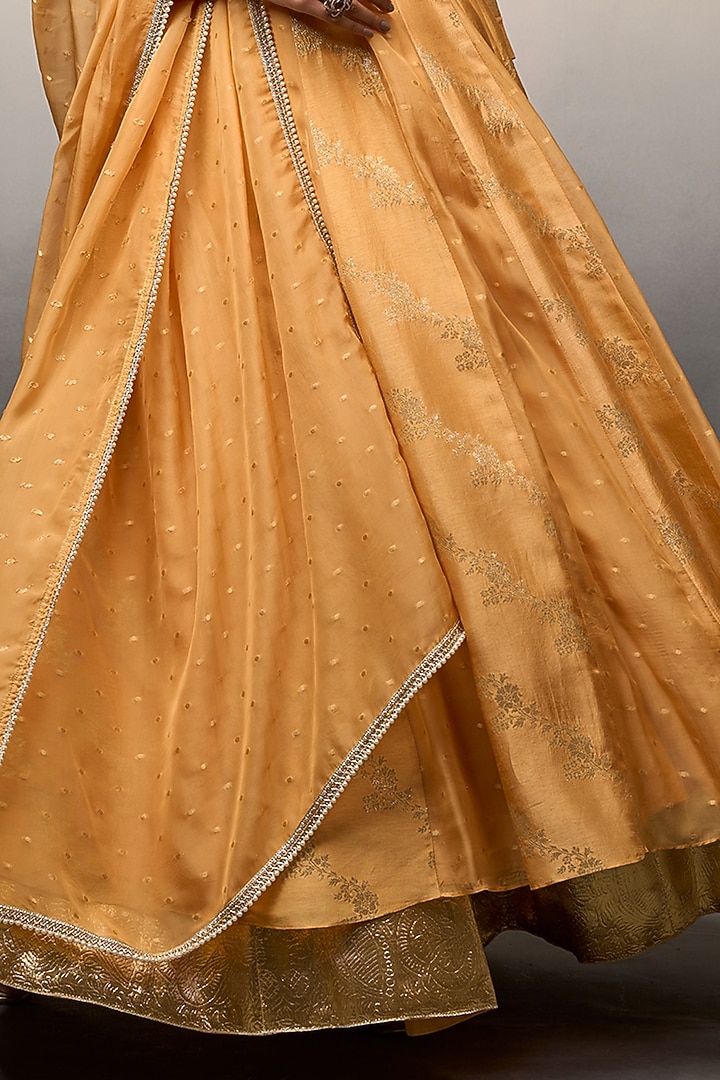 Orange Organza Leheriya Party Wear Anarkali Set by Parshya at Pernia's Pop Up Shop