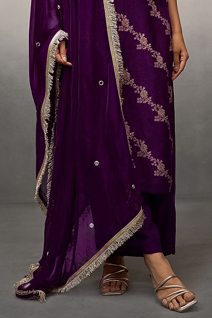 Purple Banarasi Leheriya Kurta Set by Parshya at Pernia's Pop Up Shop