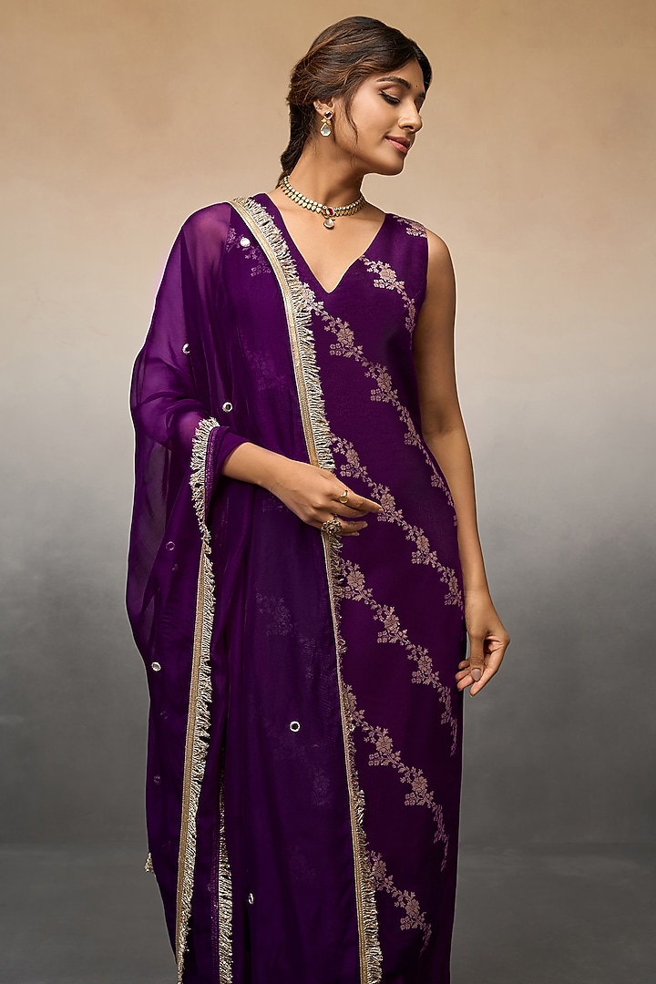 Purple Banarasi Leheriya Kurta Set by Parshya at Pernia's Pop Up Shop