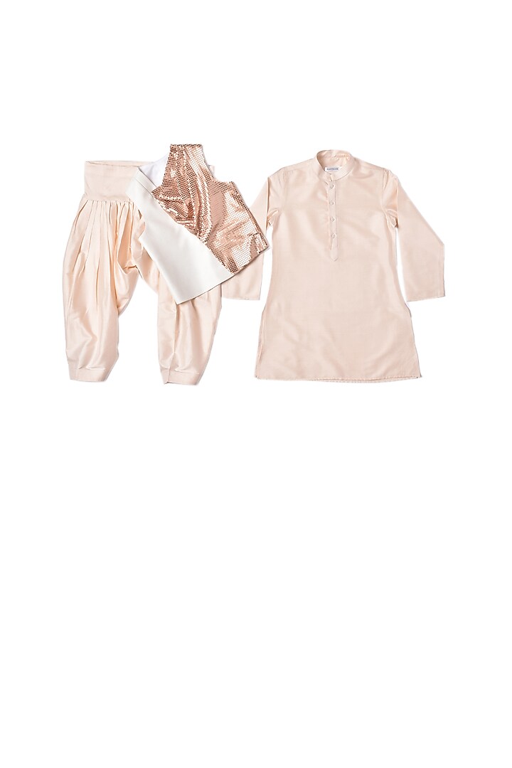 Peach Cotton Silk Kurta Set With Bundi Jacket For Boys by Partykles at Pernia's Pop Up Shop