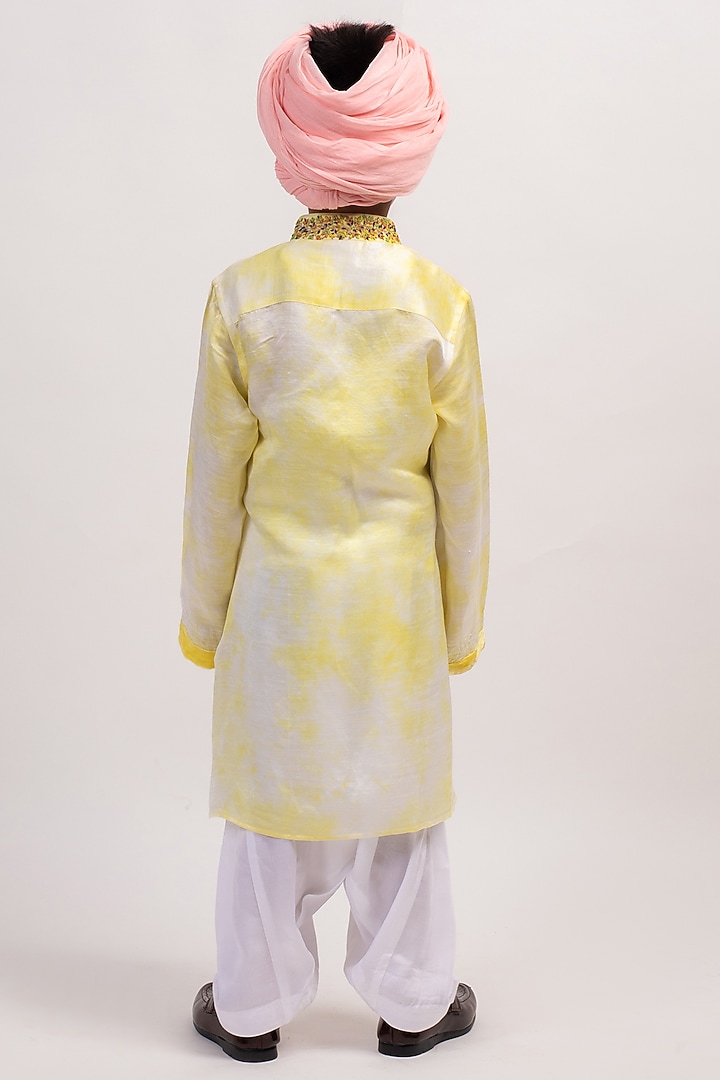 Yellow Printed Kurta Set For Boys by Partykles at Pernia's Pop Up Shop