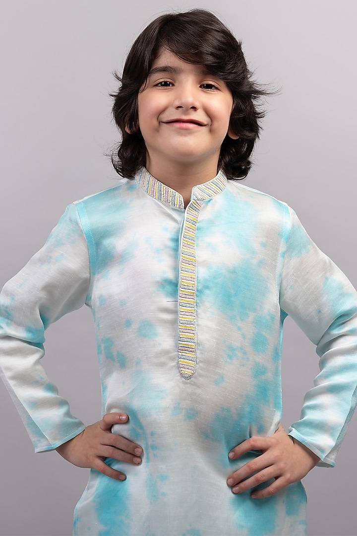 Blue Printed Kurta Set For Boys by Partykles at Pernia's Pop Up Shop