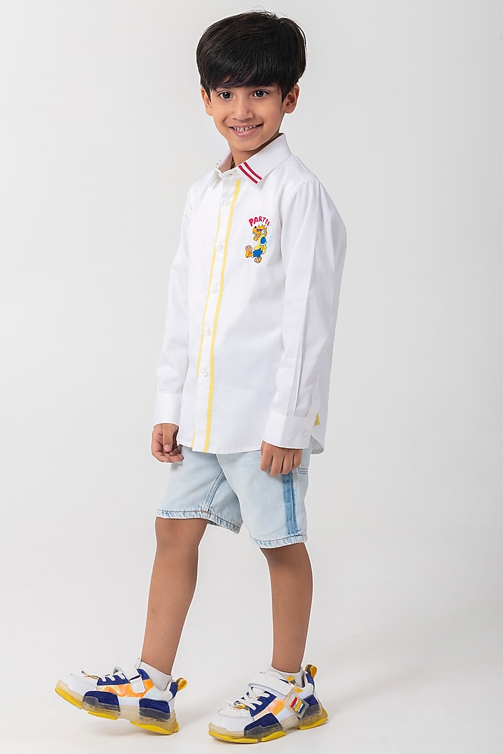White Cotton Resham Handwork Shirt For Boys by Partykles at Pernia's Pop Up Shop