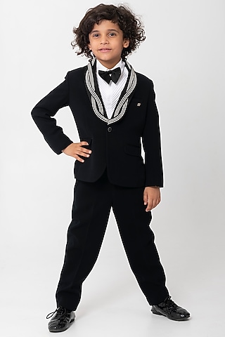 Black Polyester Suiting Tuxedo Set For Boys by Partykles