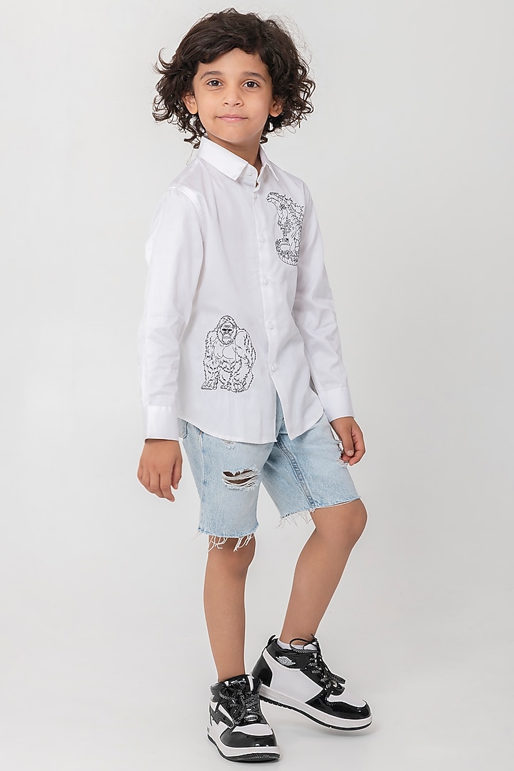 White Cotton Resham Handwork Shirt For Boys by Partykles at Pernia's Pop Up Shop