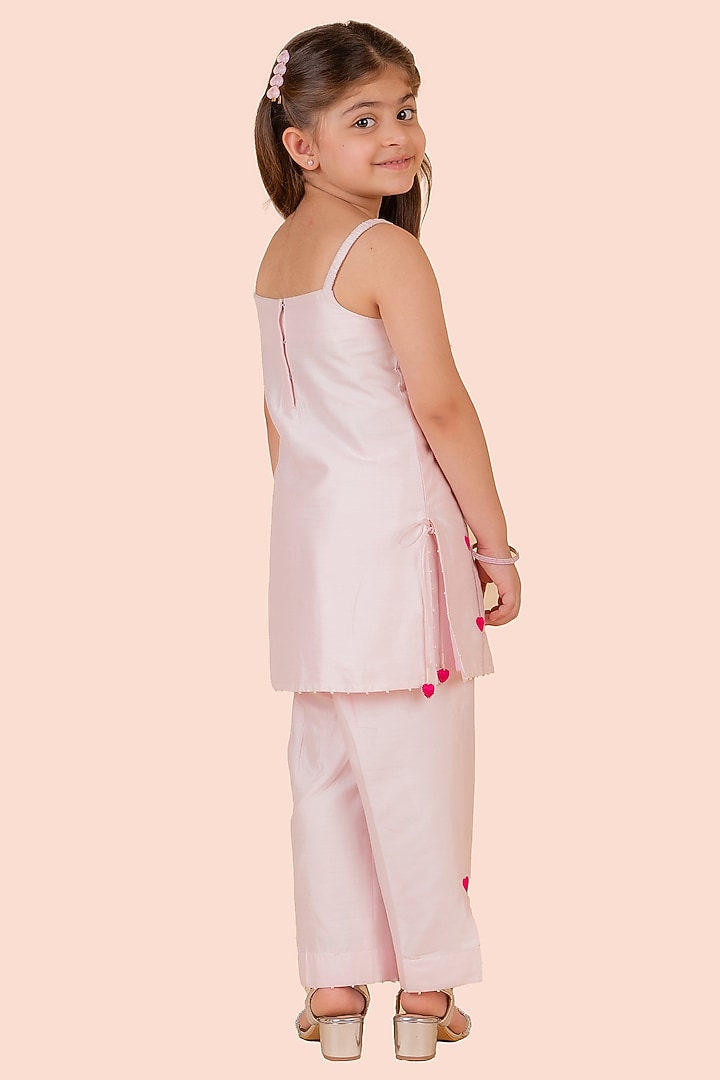Light Pink Cotton Silk Sequins Heart Embroidered Kurta Set For Girls by Partykles at Pernia's Pop Up Shop