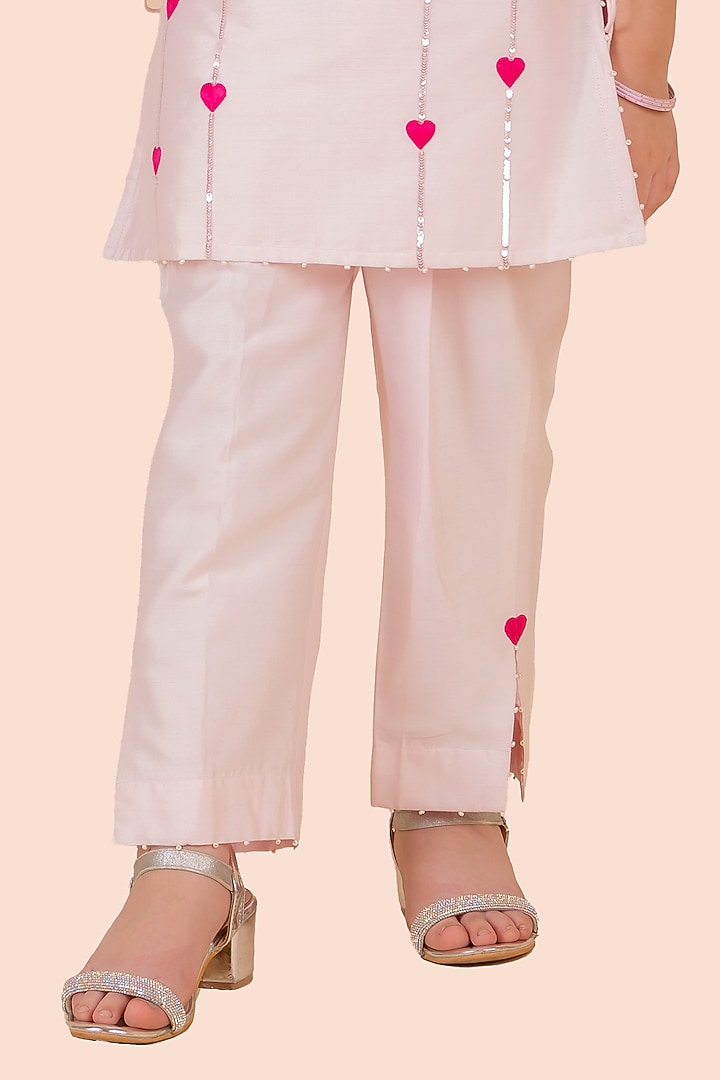 Light Pink Cotton Silk Sequins Heart Embroidered Kurta Set For Girls by Partykles at Pernia's Pop Up Shop