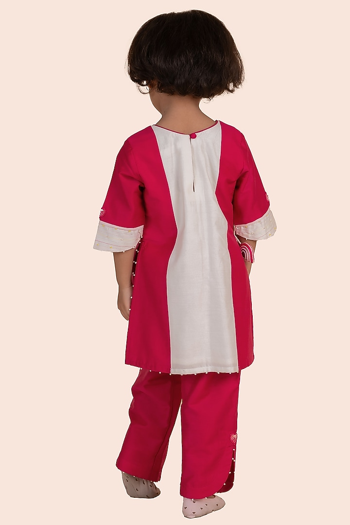 Pink Cotton Silk Thread Embroidered Kurta Set For Girls by Partykles at Pernia's Pop Up Shop