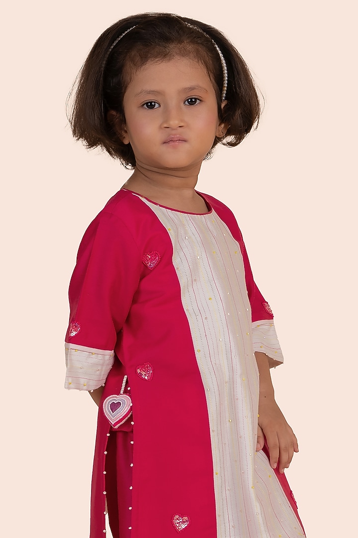 Pink Cotton Silk Thread Embroidered Kurta Set For Girls by Partykles at Pernia's Pop Up Shop