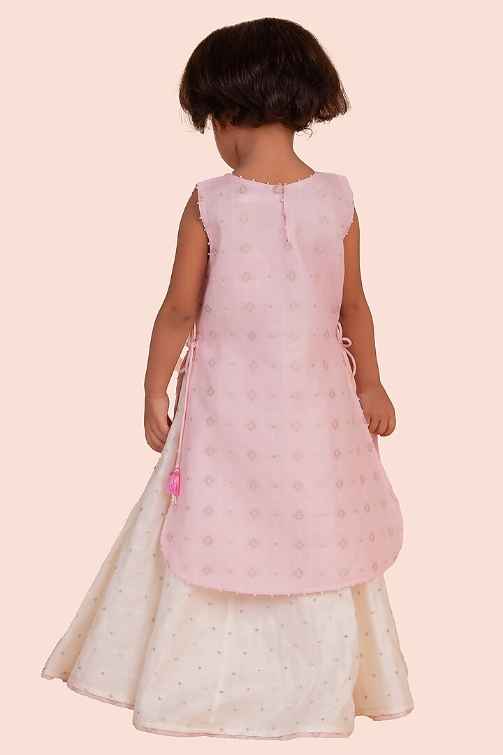 Pink Banarasi Dobby Silk Skirt Set For Girls by Partykles at Pernia's Pop Up Shop