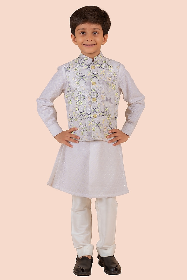 Off-White Chikankari Printed & Embroidered Bundi Jacket Set For Boys by Partykles at Pernia's Pop Up Shop