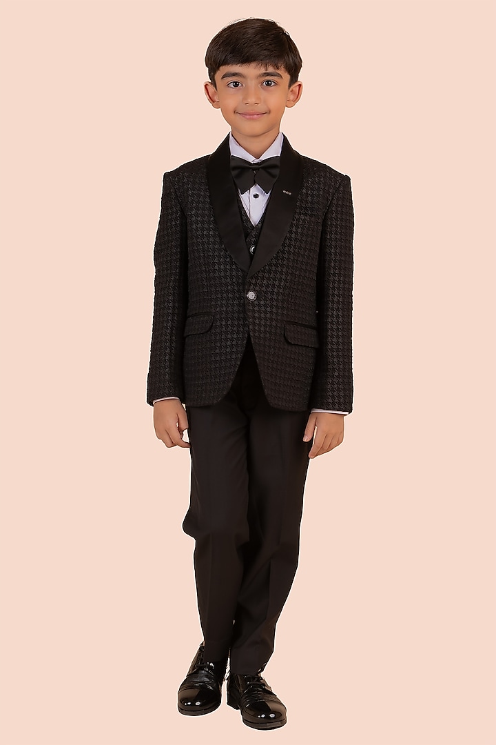 Black Jacquard Tuxedo Set For Boys by Partykles