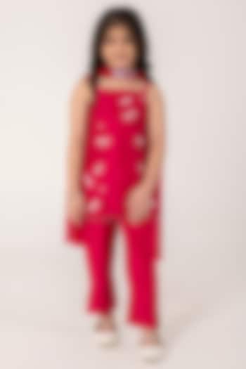 Rani Pink Cotton Silk Embroidered Strappy Kurta Set For Girls by Partykles at Pernia's Pop Up Shop