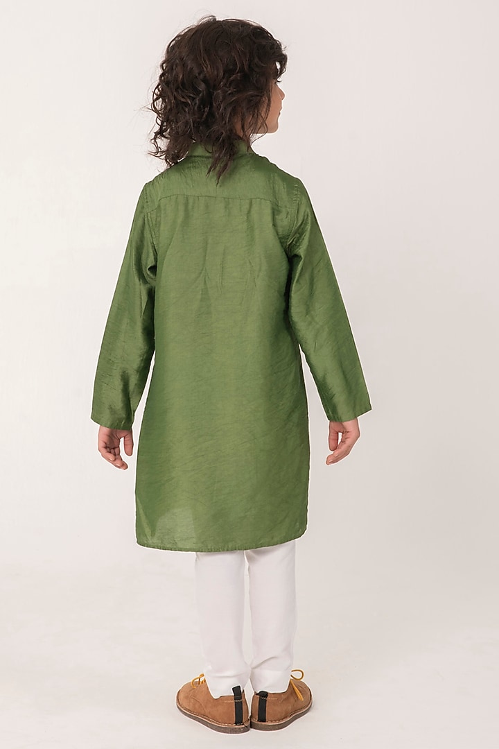 Green Chanderi Embroidered Kurta Set For Boys by Partykles at Pernia's Pop Up Shop